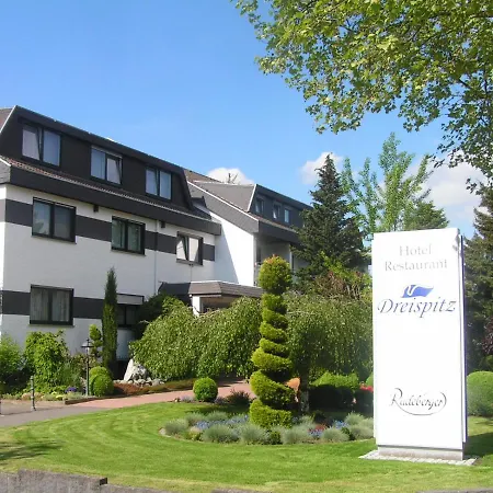Dreispitz -b&b-hotel Garni Отель 3*