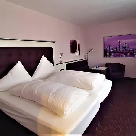 Dreispitz -b&b-hotel Garni Хофхайм-ам-Таунус