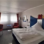 Dreispitz -b&b-hotel Garni Hotel Hofheim am Taunus