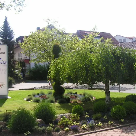 Dreispitz -b&b-hotel Garni 3*