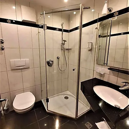 Dreispitz -b&b-hotel Garni Ξενοδοχείο 3*
