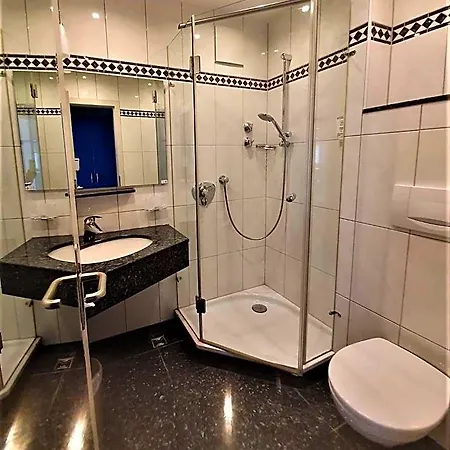 Dreispitz -b&b-hotel Garni 3* Hofheim am Taunus