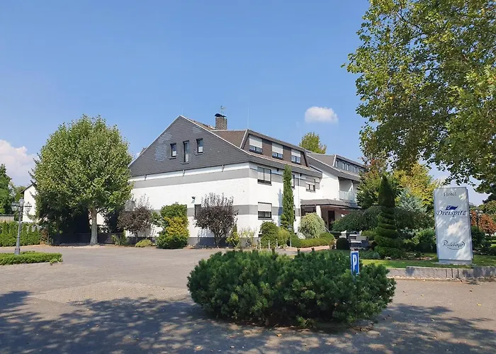 Dreispitz -b&b-hotel Garni Hotel 3*